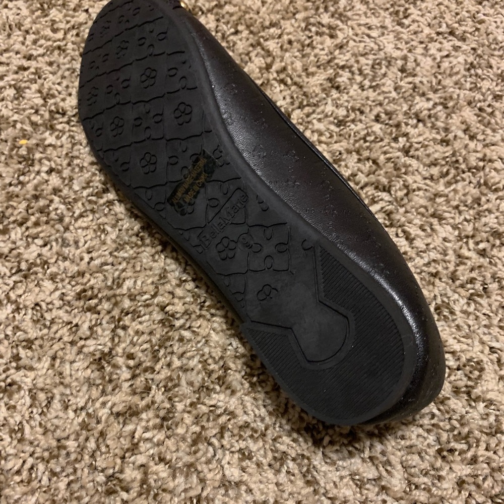 Shoes - Picture 2 of 2